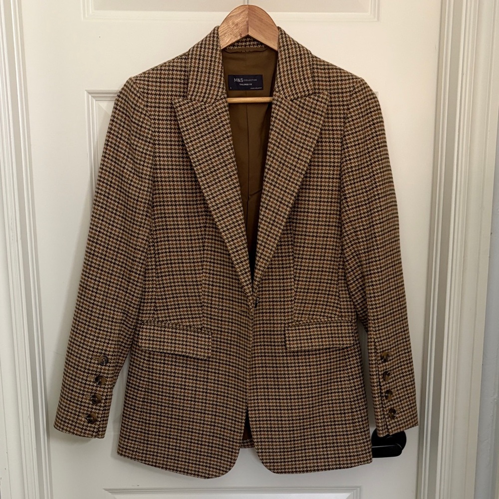 Women’s classic wool blend checked blazer